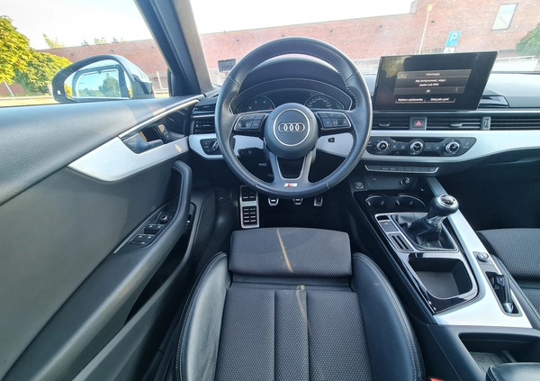 Audi A4 cena 97900 przebieg: 163000, rok produkcji 2020 z Sanok małe 497